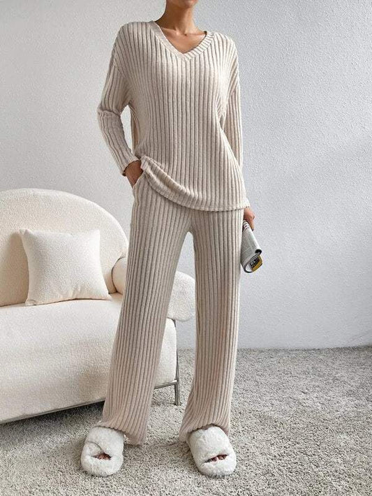 Lounge Set - Gerippt - Weiches Material, lockere Passform - Perfekt für Zuhause