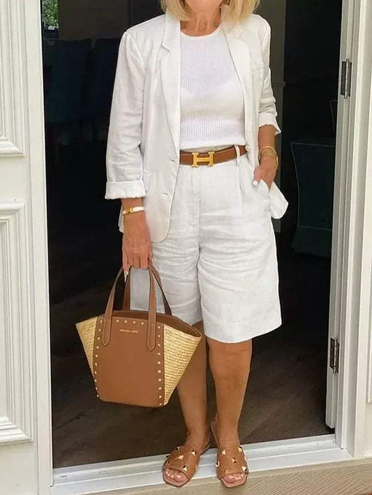 Damenset - Eleganter Blazer und Shorts - Stilvoll - Ideal für warme Tage