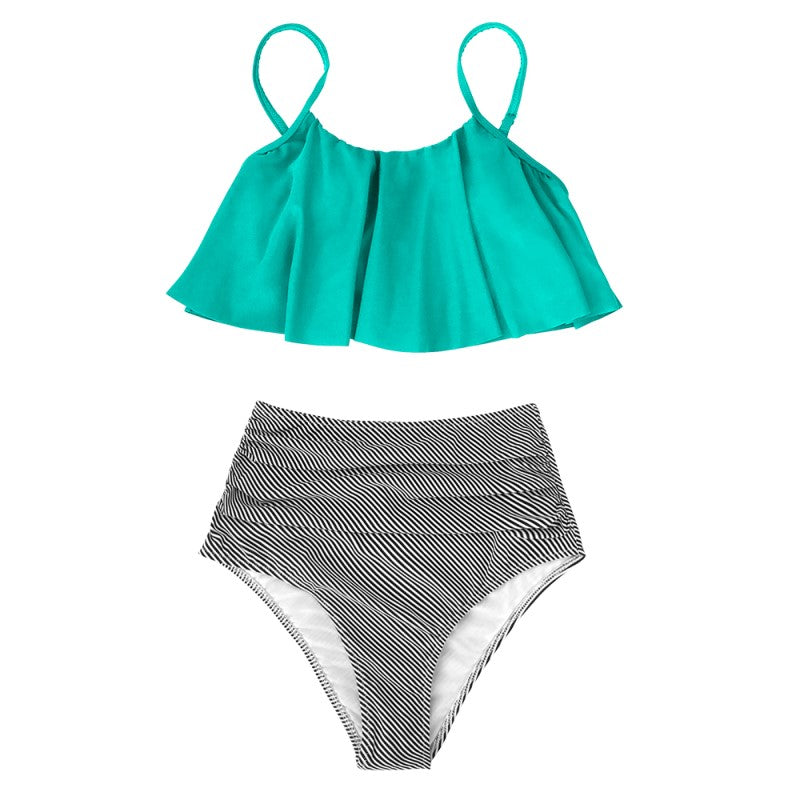 Bunter Bikini mit Rüschen