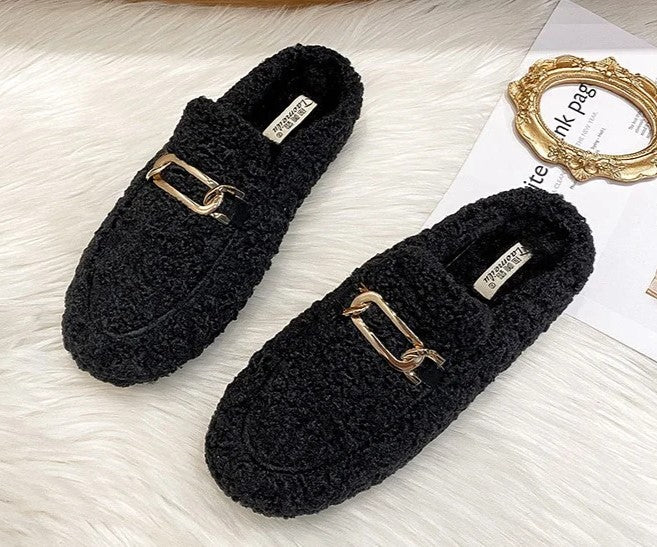 Callie Pantoletten | Warm & Stylisch