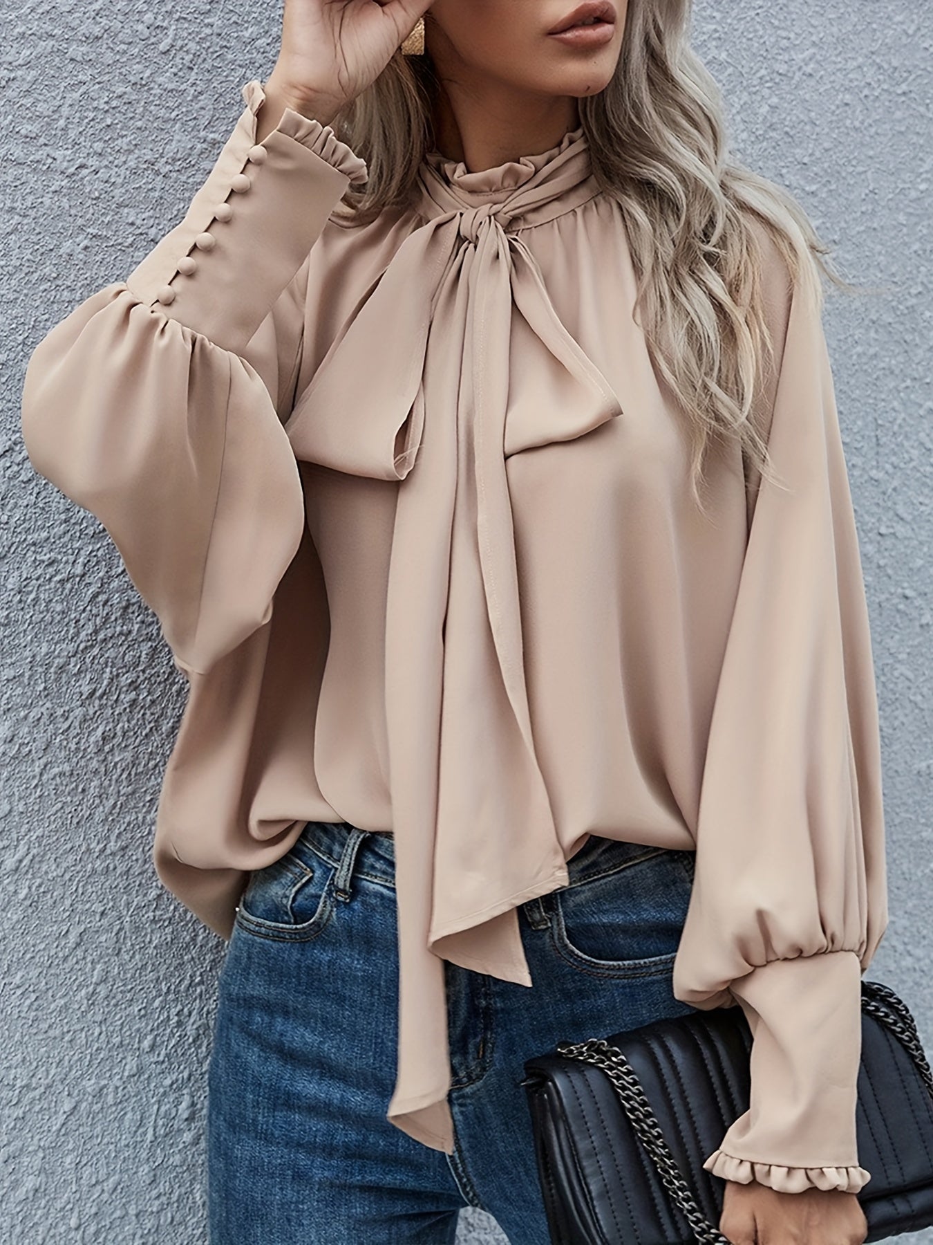 Francy Bloes | Langärmelige Bluse mit Rüschen