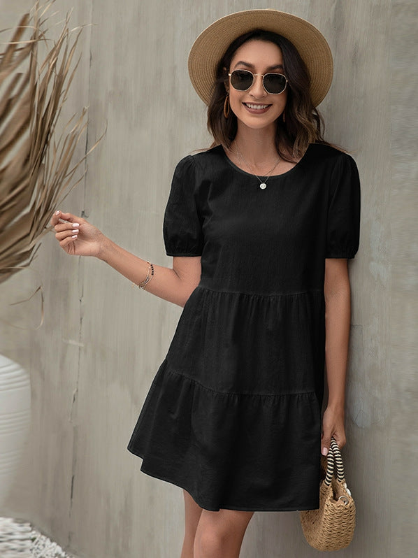 Europäisches Kleid mit A-Linien-Rock und Puffärmeln
