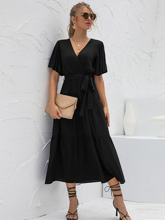 Langes Kleid mit V-Ausschnitt