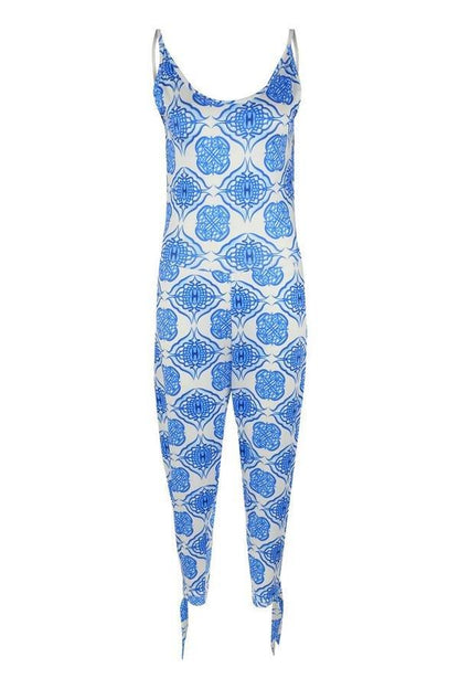 Casual Jumpsuit mit Bindeband an den Beinen