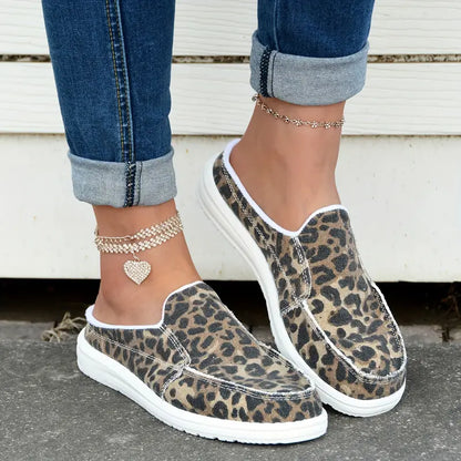 Damenschuhe aus Canvas mit Blumendruck