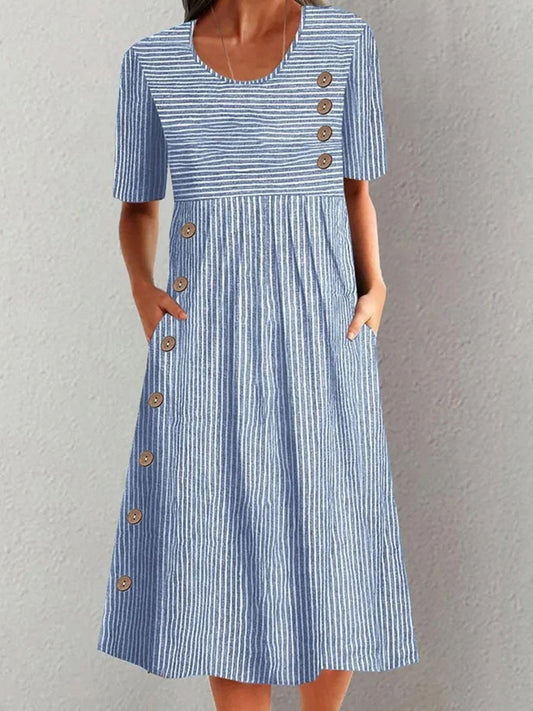 Lässiges Midikleid mit Streifen und kurzen Ärmeln