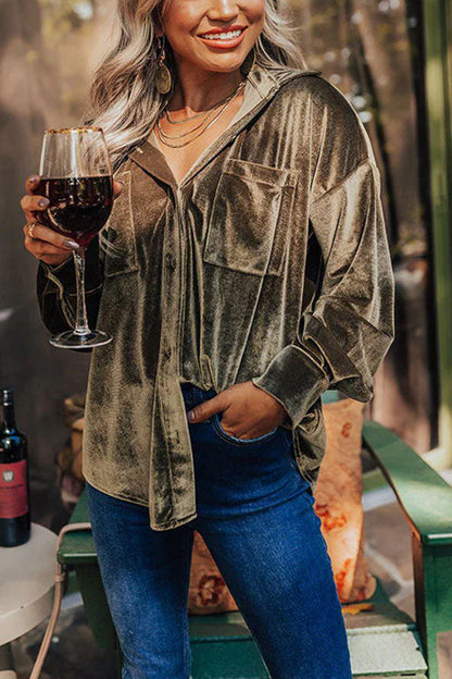 Waldine Bluse | Samtbluse mit Knopfverschluss und Taschen