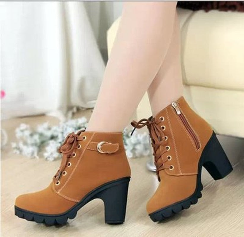 Raffiette - Elegante Stiefel für Frauen