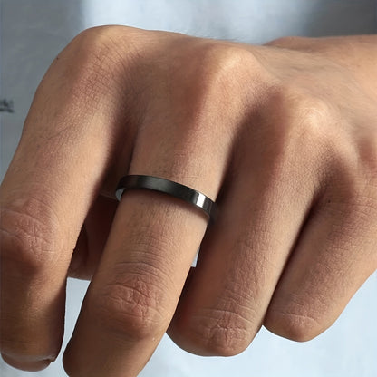 Lotte | Glänzender Edelstahlring mit Bogenmotiv
