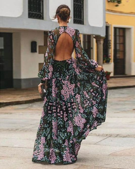 Belinda - Rückenfreies Maxikleid mit Blumen im Vintage-Look