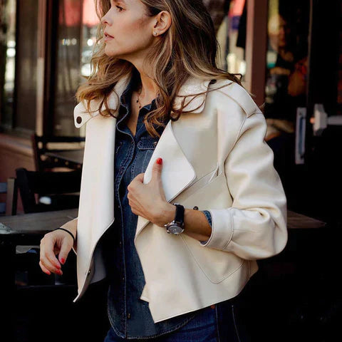 Carmelie Lederjacke | Retro & Stilvoll