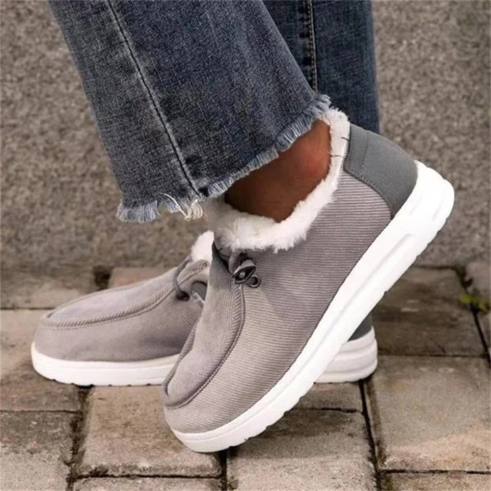 Gepolsterte und isolierte Winterstiefel für optimalen Komfort