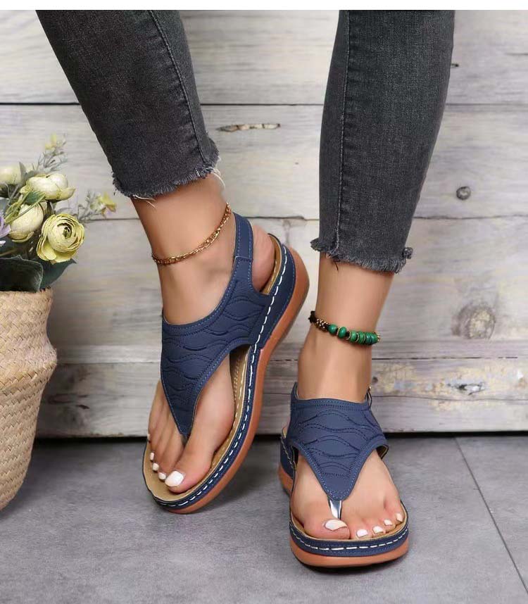 Irene® | Romanza Stilvolle Keilabsatzsandalen für den sommerlichen Strandlook