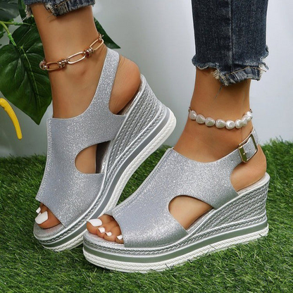 Elegante Keil-Sandalen mit Pailletten und offener Spitze - Eliel