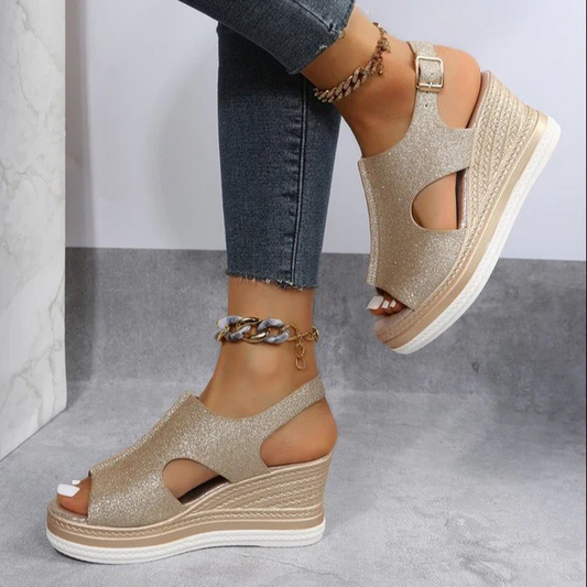 Elegante Keil-Sandalen mit Pailletten und offener Spitze - Eliel