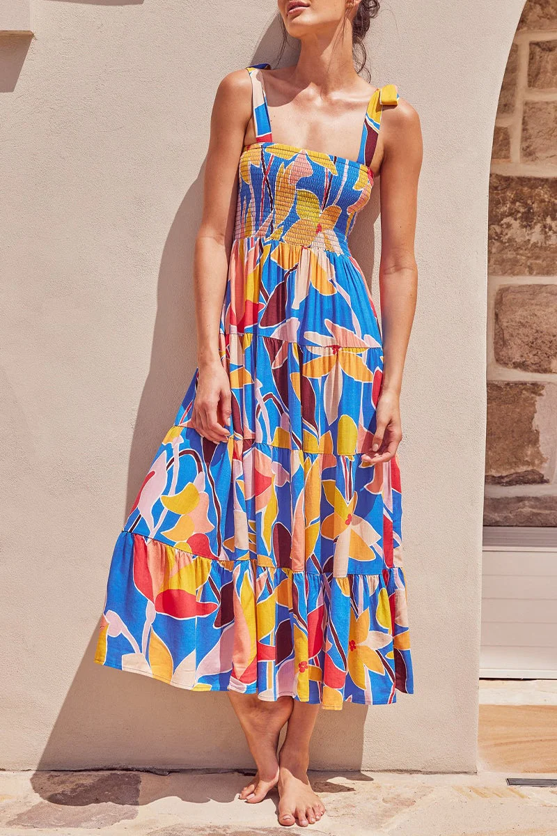 Kleid mit dünnen Trägern und Punkten auf der Fashion Street