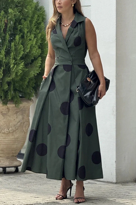 Maxikleid mit Punkten und Taschen