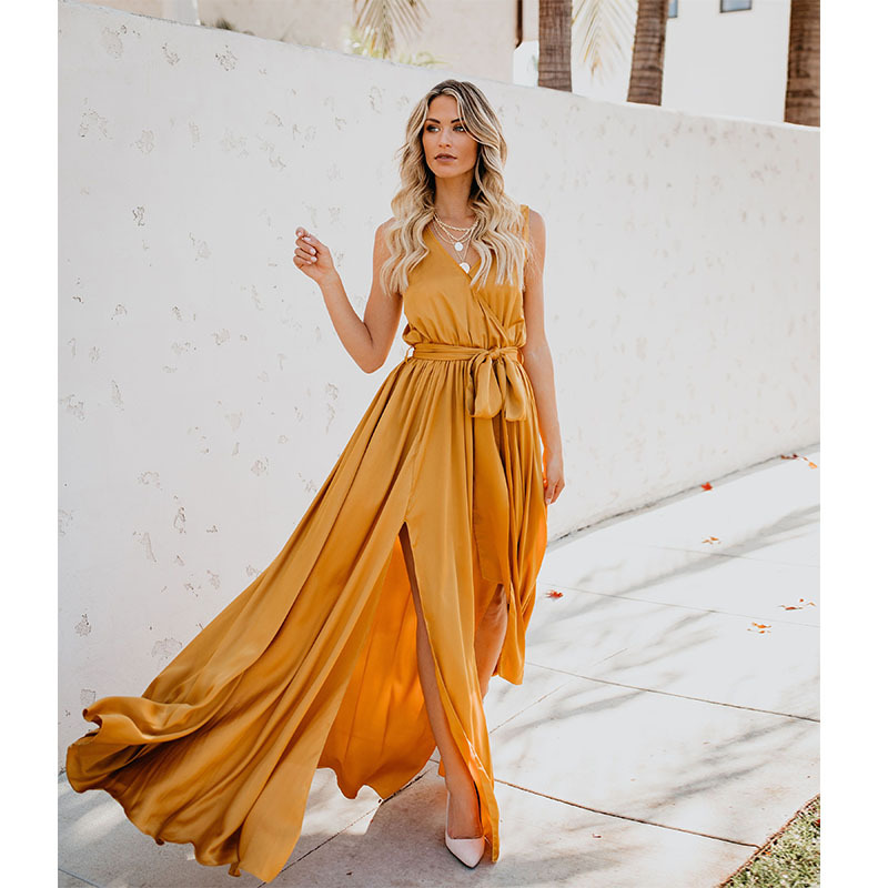 Meredith - Maxikleid mit tiefem Ausschnitt, ärmellos, mit geknöpftem Gürtel