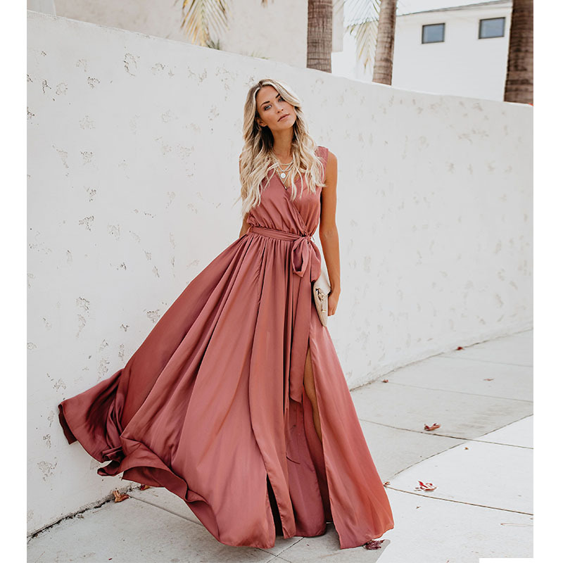 Meredith - Maxikleid mit tiefem Ausschnitt, ärmellos, mit geknöpftem Gürtel