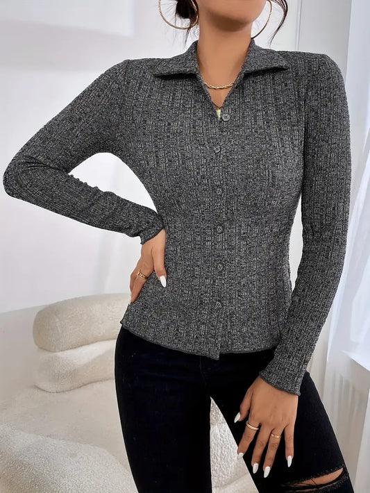 Venice - Bequeme und stilvolle dunkelgraue Winterstrickjacke für Frauen