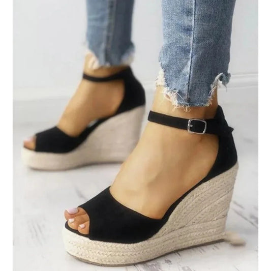 Sommer-Keilsandalen mit Schnallenriemen - Timberly
