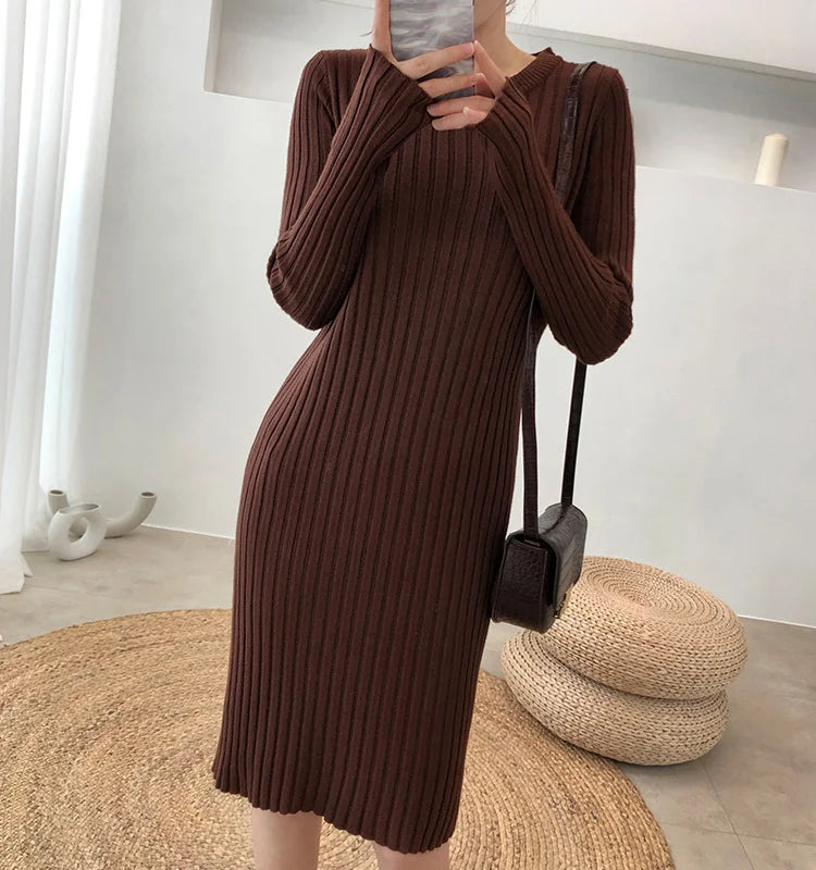 Tara - Zweiteiliges Kleid mit geteiltem Strickpullover