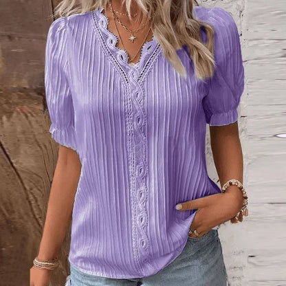 Shirt mit V-Ausschnitt - Elegant - Hochwertige Baumwolle mit Spitzendetails - Perfekt für formelle und legere Anlässe