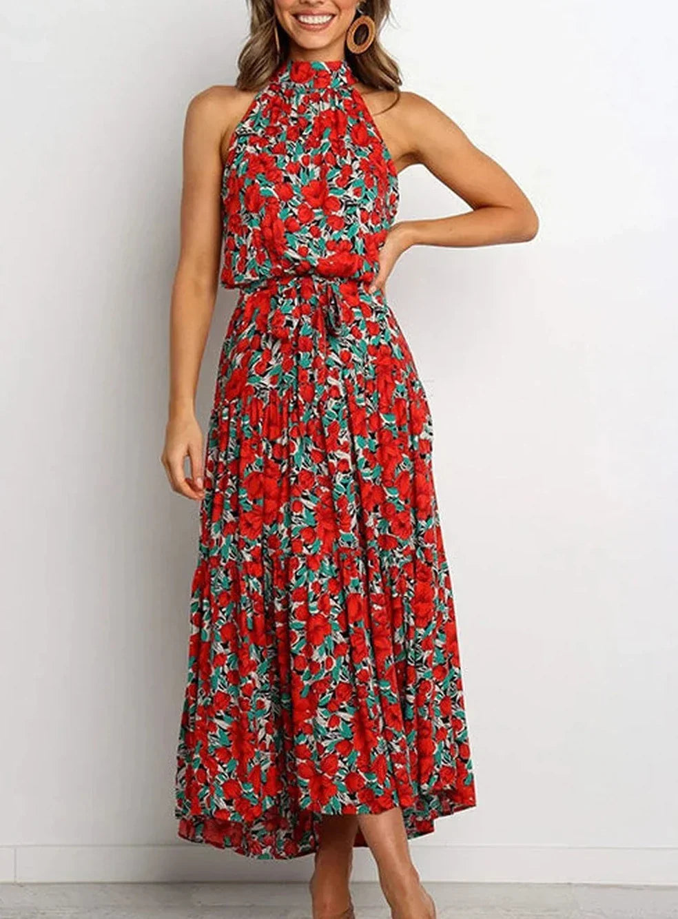 Langes Kleid mit Print und Schleife an der Taille
