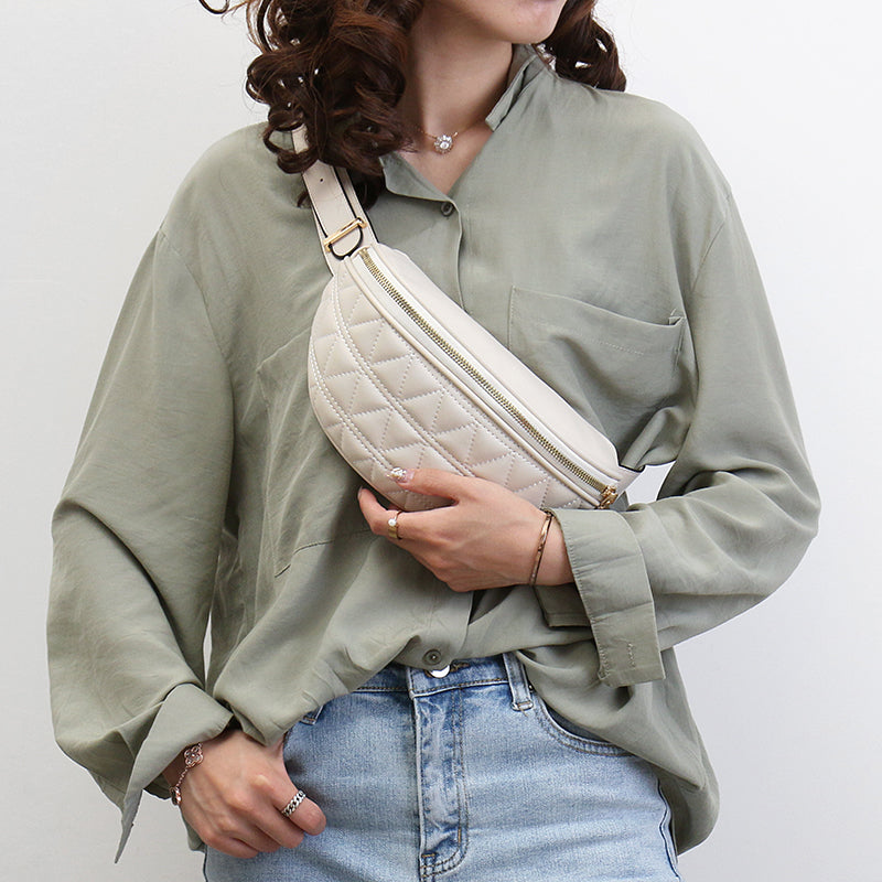 Hazel Hüfttasche mit Karodruck | Tough & Handy