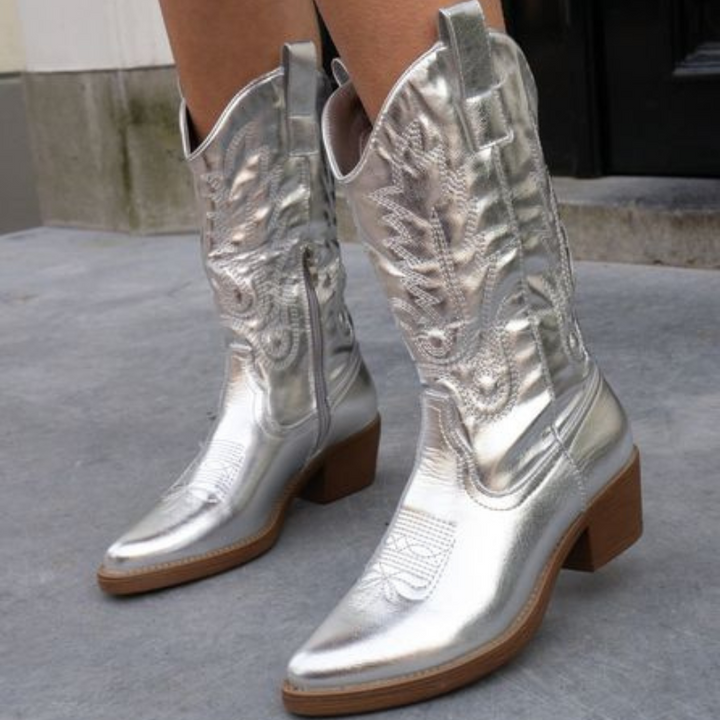 Trendige Cowboystiefel für Frauen