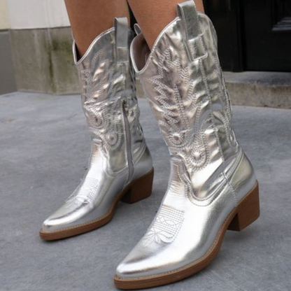 Trendige Cowboystiefel für Frauen