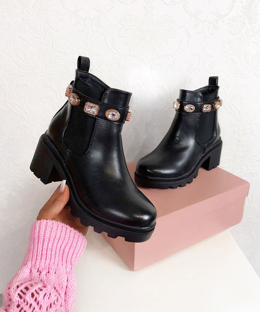 Winterstiefel mit hohen Absätzen - Éliane