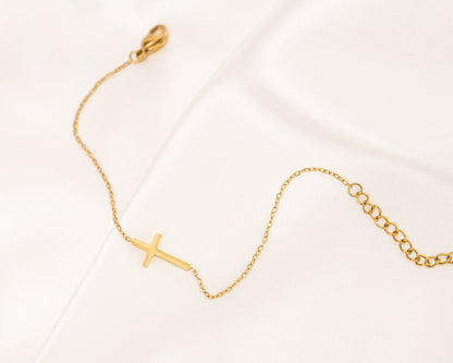 Kreuz-Armband aus Gold und Silber