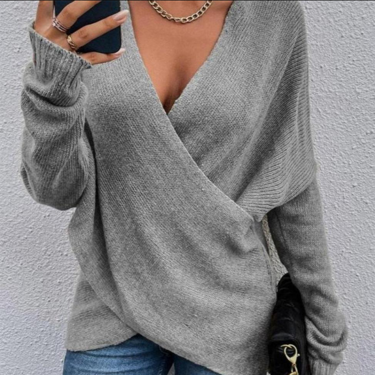 Selene - Eng anliegender & femininer Kreuzpullover für Damen