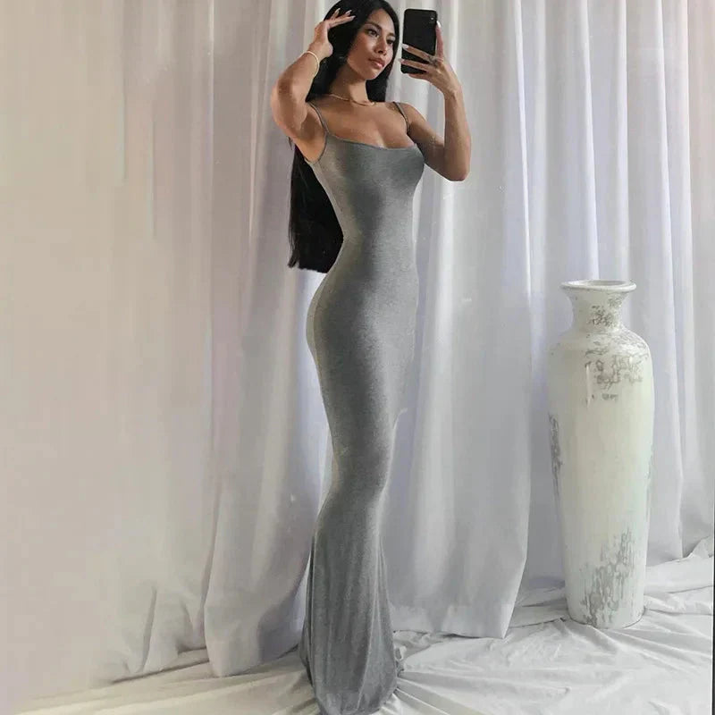 Felicity - Eng anliegendes langes Kleid