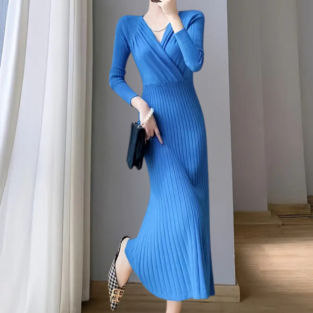 ARWENA - Bequemes Strickkleid für Frauen