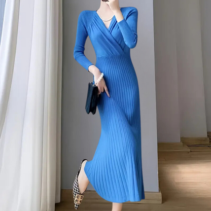ARWENA - Bequemes Strickkleid für Frauen