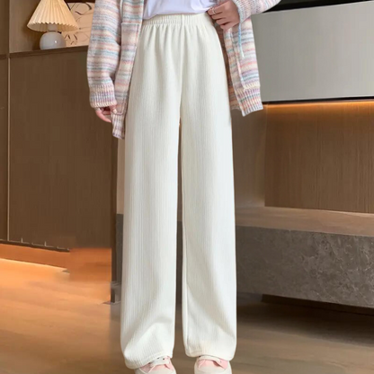 Trendige Hosen für Frauen