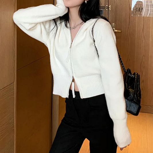 Livia Cropped Cardigan | Einzigartig, elegant & stilvoll