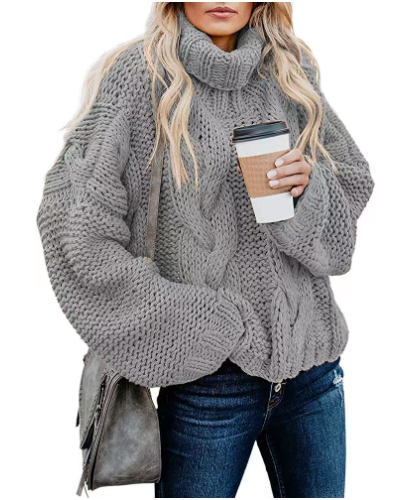 Kuscheliger Grobstrickpullover mit Stehkragen