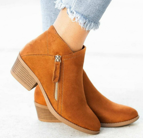 Retro Stiefeletten mit dickem Mittelabsatz und runder Spitze
