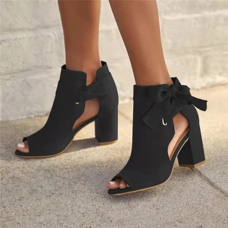 Sandalen mit hohen Absätzen - Kristin