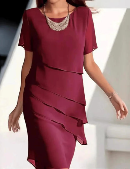 Elegantes Lagenkleid für den Alltag