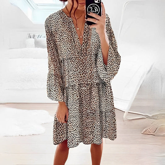 Penelope -Knielong Kleid mit Leopardenmuster