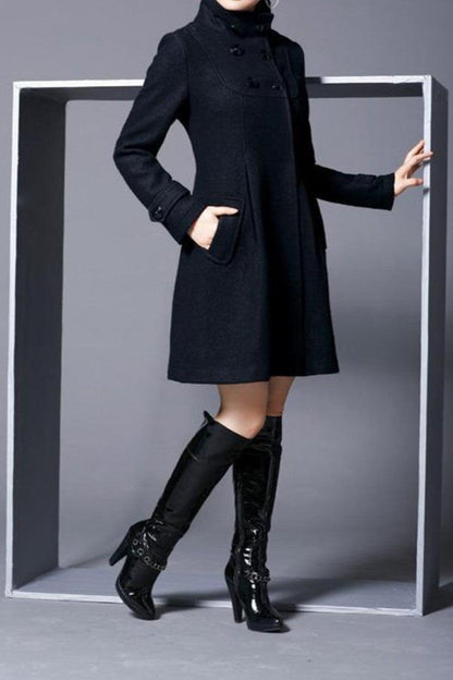 Tanya - plissierte lange Steppjacke