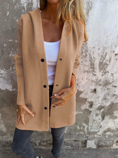Ella | Lässige Kapuzenjacke mit einreihiger Knopfleiste