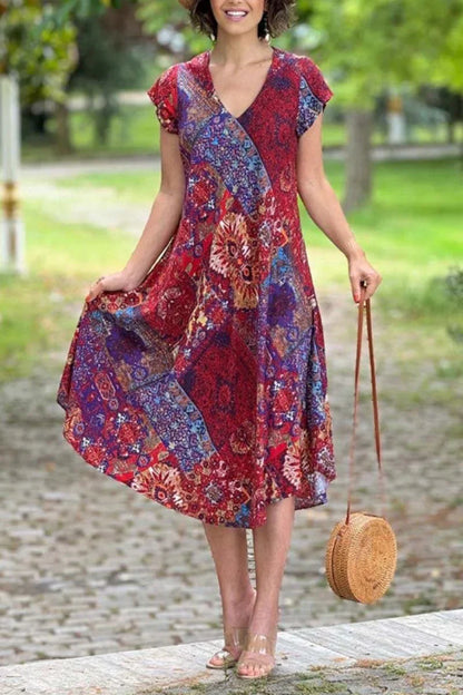 Einfaches und fließendes Kleid