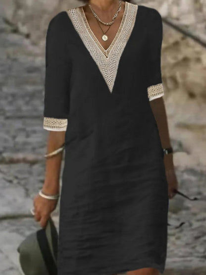 Lässiges Kleid aus Leinenmischung mit Spitzendetails