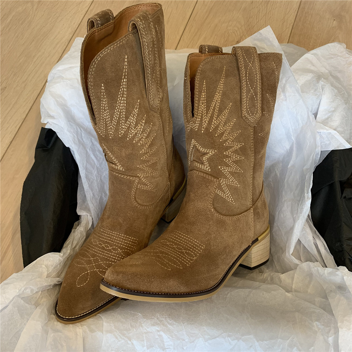 Trendige Cowboystiefel für Frauen