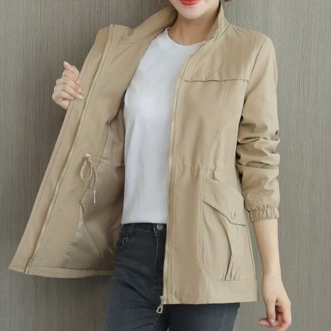 Elfenbeinfarbener schlanker Windbreaker | Schlank & Modern
